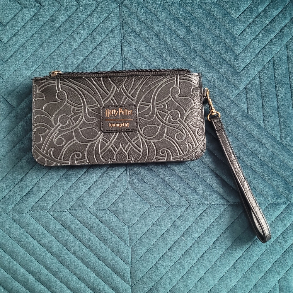 Loungefly Harry Potter Black Wristlet Wallet